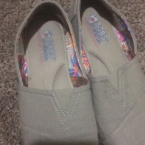 Taupe bobs wedges